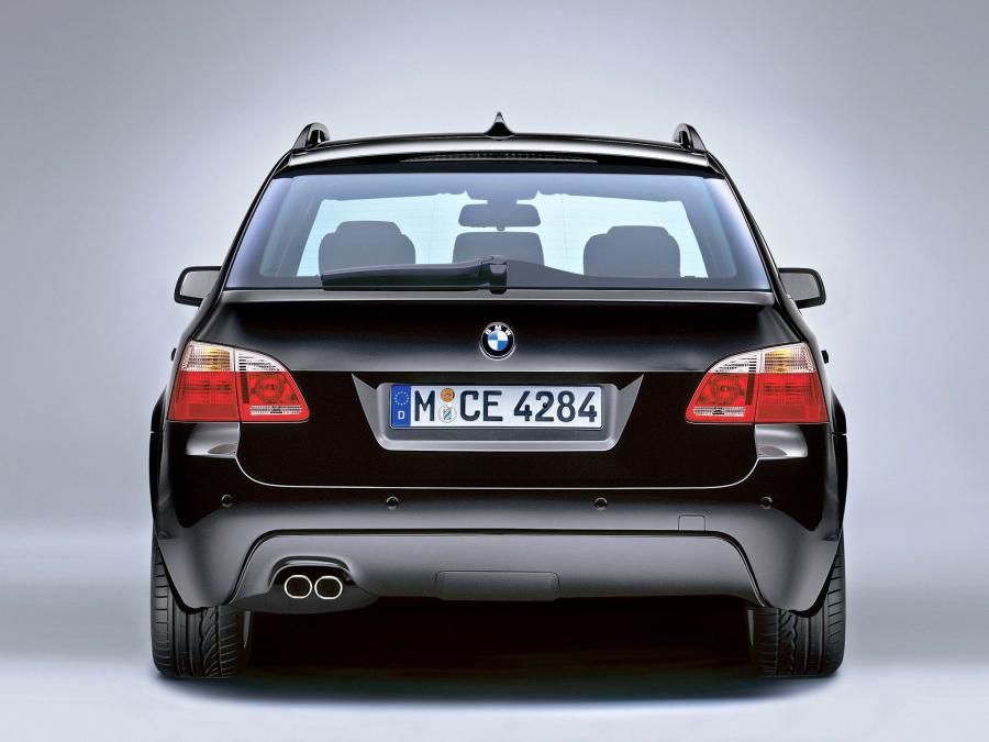 BMW 5-Series Touring M Sport Package '2005